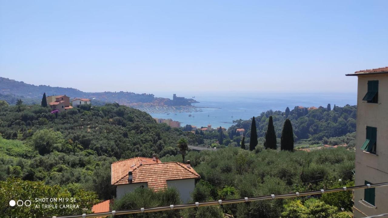 Golfo Dei Poeti Acomodação com café da manhã Lerici Exterior foto